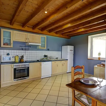 Chaleureux A 15 Min De St-etienne, 2 Chambres, Terrasse, Jardin, Animaux Acceptes - Fr-1-496-4 Holiday home Saint-Heand